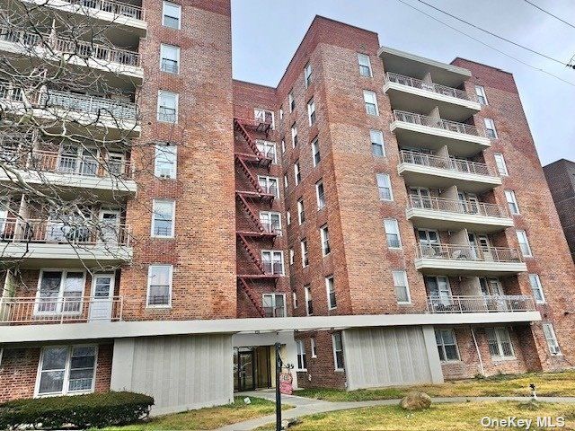 [Far Rockaway Real Estate, listing number 2315063]