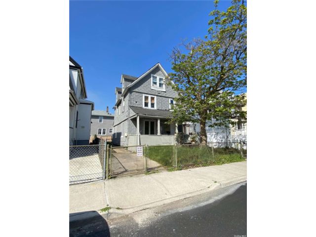 [Rockaway Beach Real Estate, listing number 2397704]