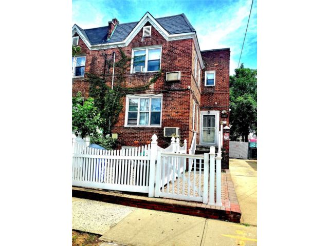 [Far Rockaway Real Estate, listing number 3243680]