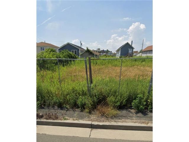 [Far Rockaway Real Estate, listing number 3304901]