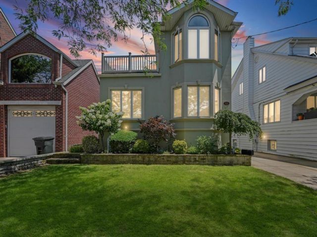 [Neponsit Real Estate, listing number 3311105]