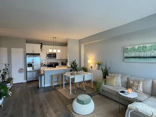  2 BR,  1.00 BTH  Apartment style home in Rockaway Beach