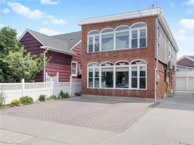 [Rockaway Park Real Estate, listing number 3324591]