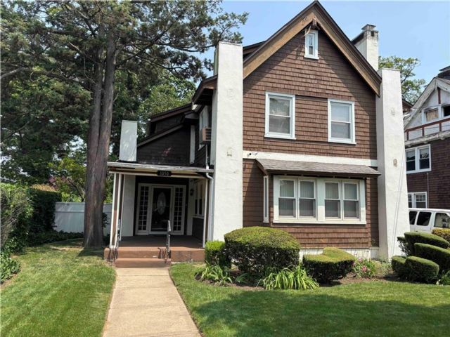 [Bayswater Real Estate, listing number 3327507]