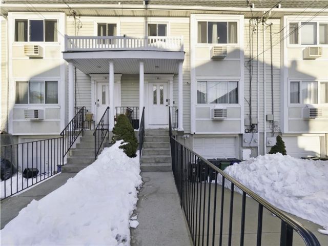 [Rockaway Park Real Estate, listing number 3329512]