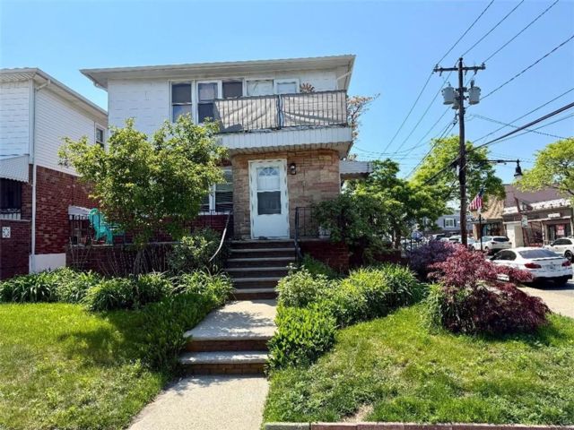 [Belle Harbor Real Estate, listing number 3340116]