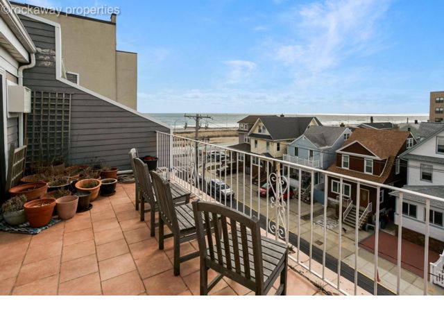 [Rockaway Beach Real Estate, listing number 6803524]