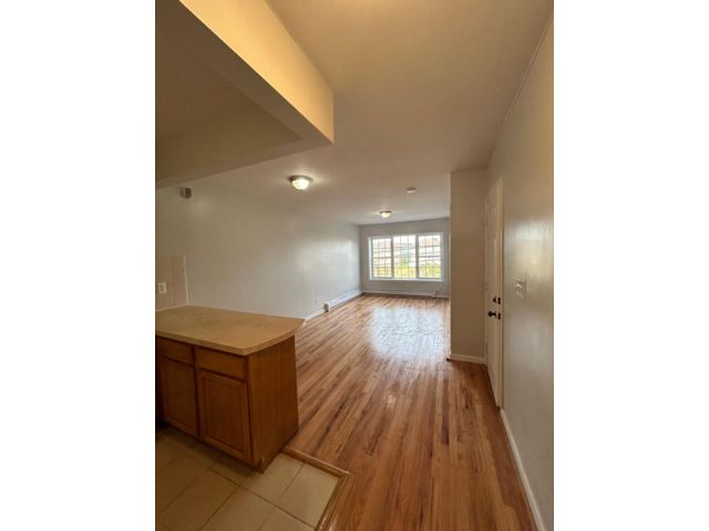 [Far Rockaway Real Estate, listing number 7094627]