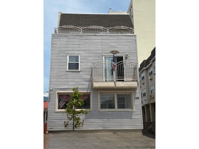 [Rockaway Beach Real Estate, listing number 7163097]