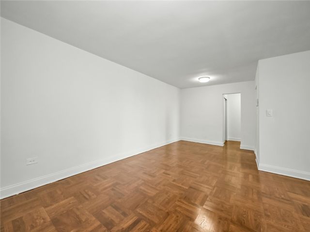 [Far Rockaway Real Estate, listing number 7177075]