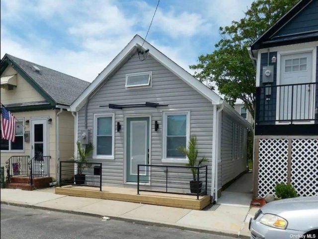 [Rockaway Park Real Estate, listing number 7190050]