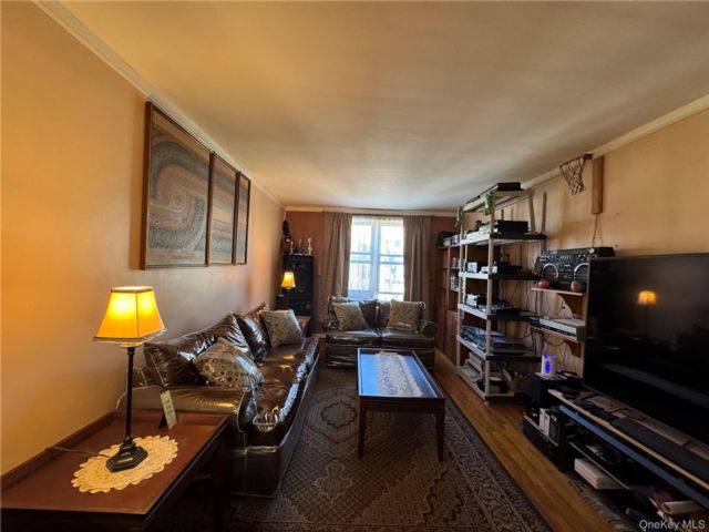 [Far Rockaway Real Estate, listing number 7210822]