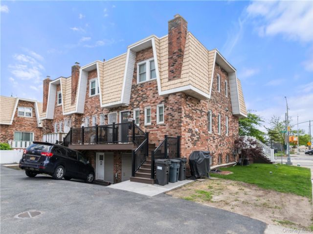 [Far Rockaway Real Estate, listing number 7297249]